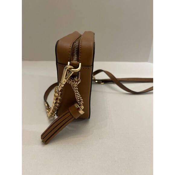 Michael Kors Jet Set Medium Logo Stripe Camera Bag - Picture 5 of 10